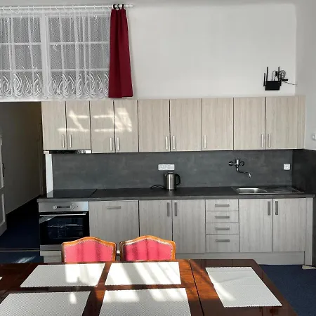207 Deluxe Apartment Netolice